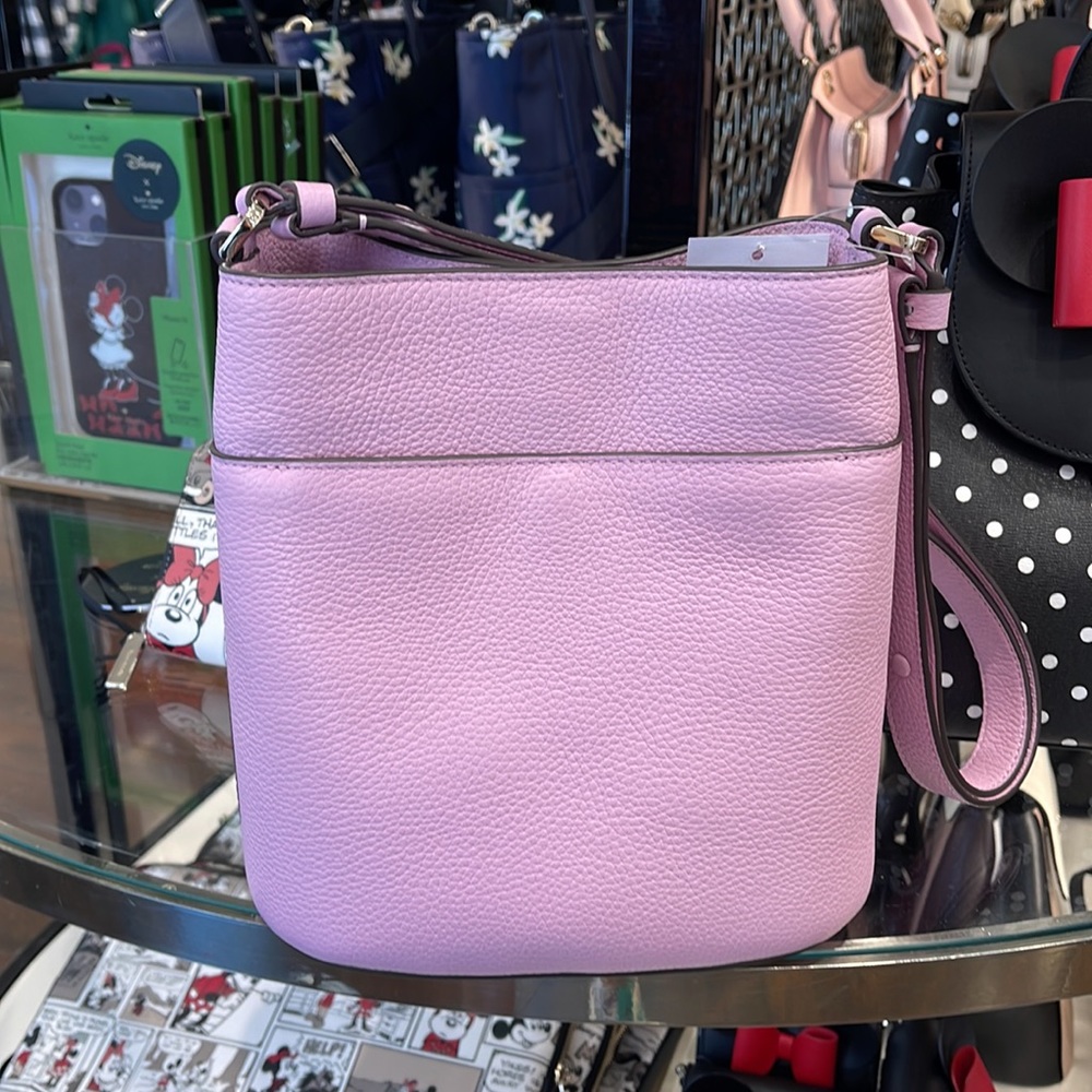 Kate Spade Leila small bucket bag color: quartz pink
NWT - Picture 15 of 16